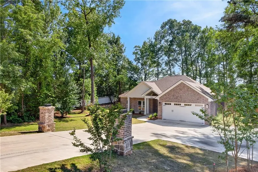 5509 Summerville Rd, Phenix City, AL 36870 - #3