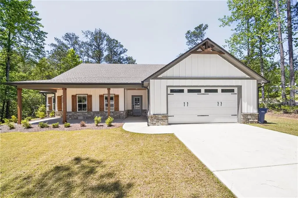 1781 Lee Road 288, Smiths Station, AL 36877 - #1
