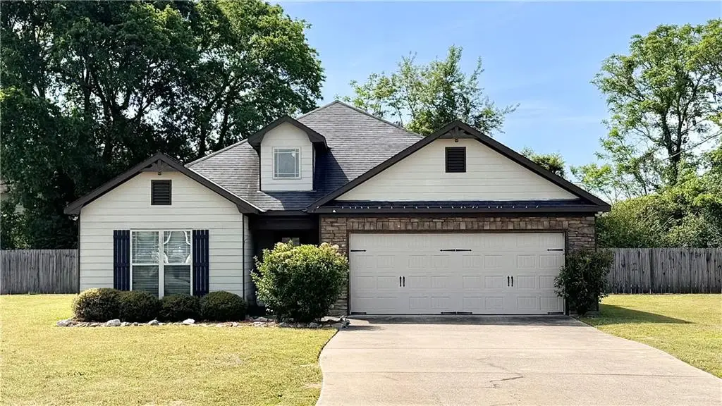 17 Wheatland Court, Fort Mitchell, AL 36856 - #1