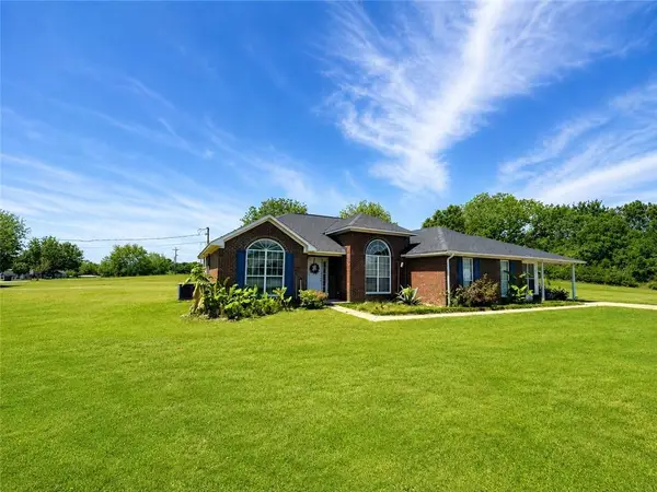 8 Mclendon Road, Fort Mitchell, AL 36856
