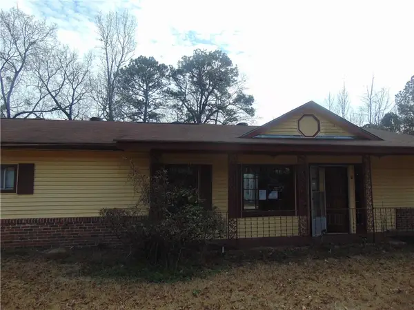 7 Greenview Circle, Phenix City, AL 36869