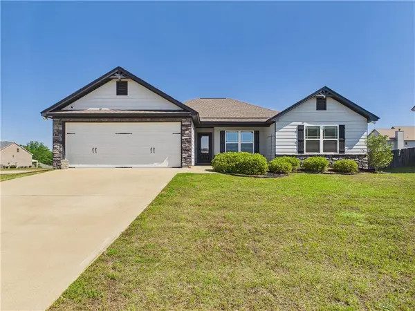 85 Old Glory Way, Fort Mitchell, AL 36856