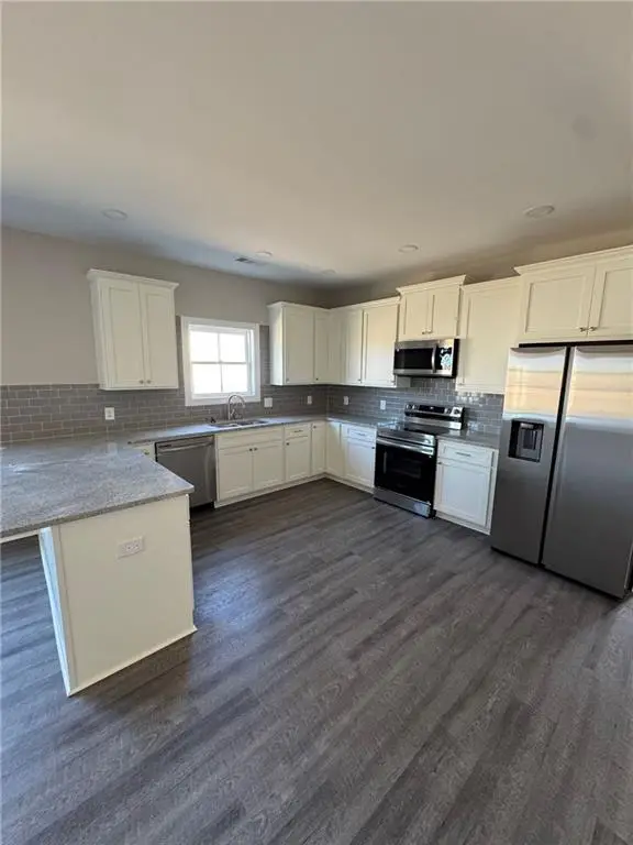 7175 King Road, Valley, AL 36854 - #3