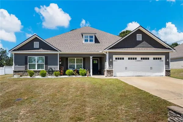 129 Addison Way, Smiths Station, AL 36877