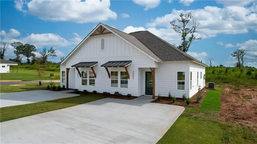 1004 Twin Lane, Valley, AL 36854 - #2