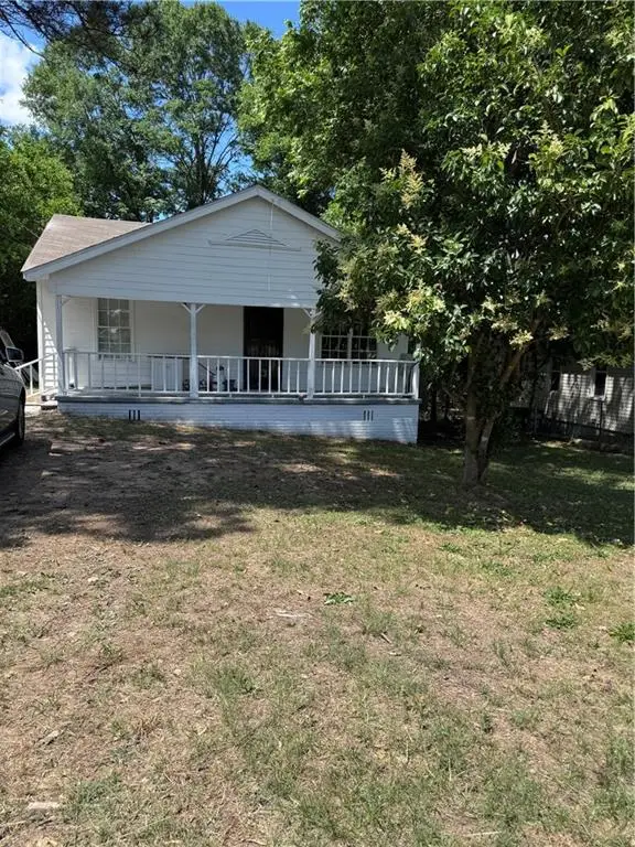 1102 Knowles, Phenix City, AL 36869