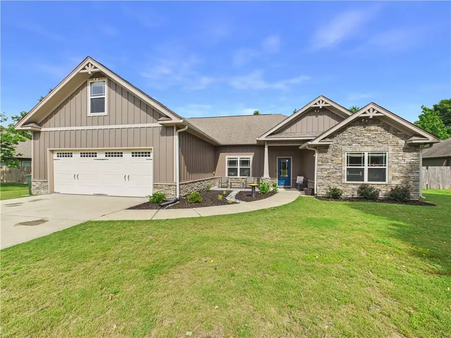 38 Winter Hawk Drive, Fort Mitchell, AL 36856 - #2