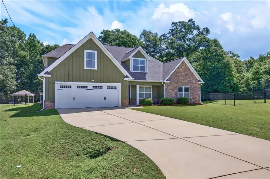 12 Easy Street, Seale, AL 36875 - #2