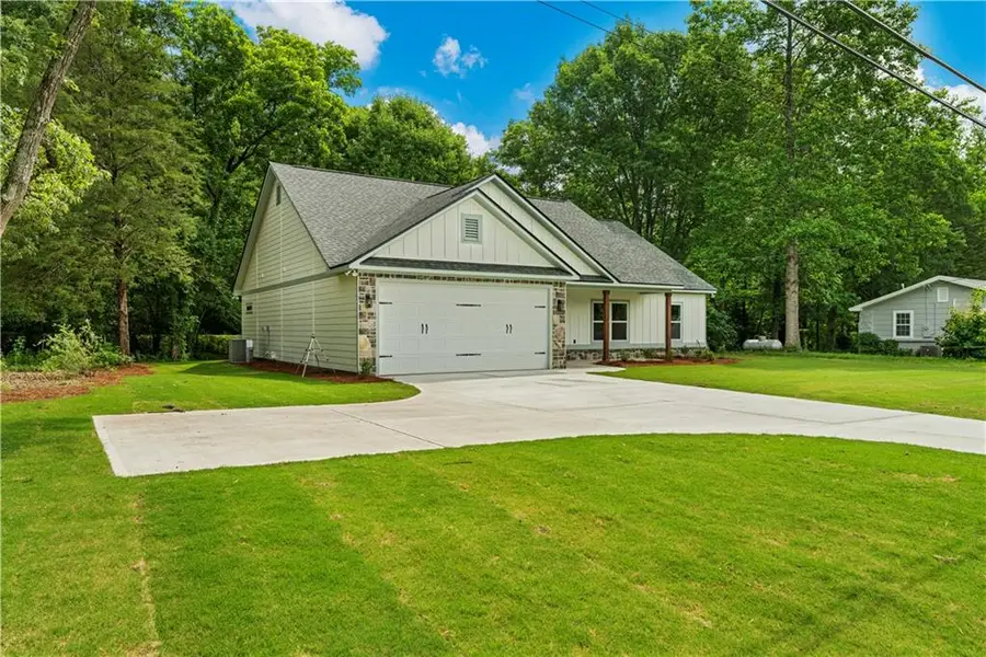 1733 Panther Parkway, Smiths Station, AL 36877 - #3