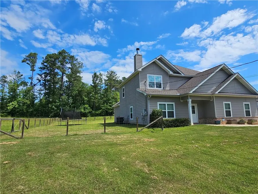 1076 Cummings Road, Smiths Station, AL 36877 - #3