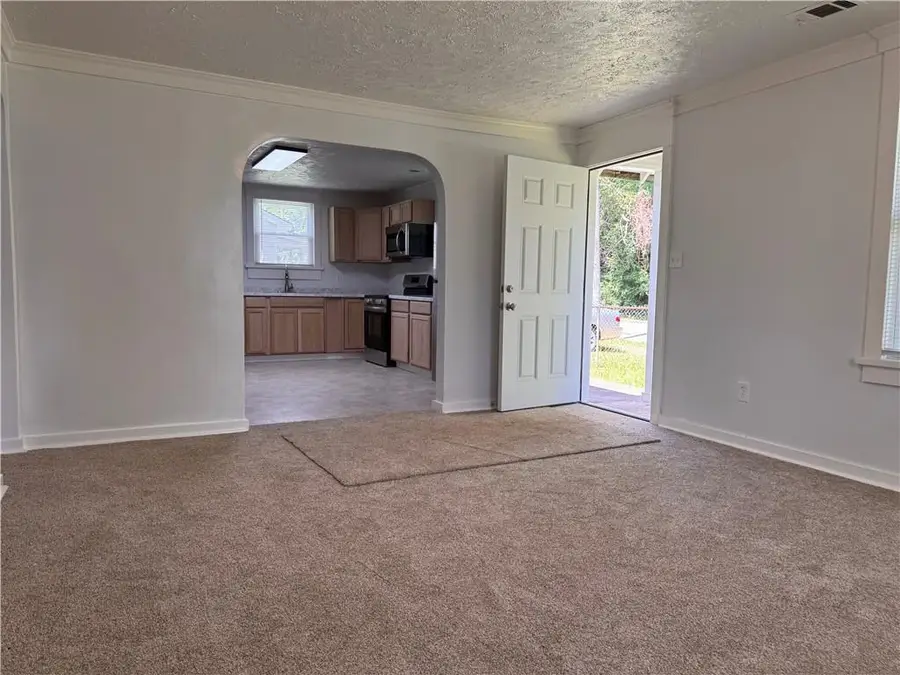 424 15th Avenue S, Phenix City, AL 36869 - #3