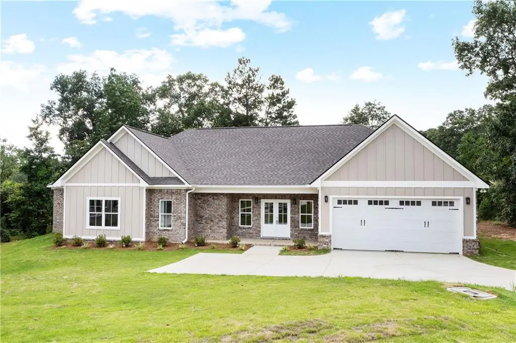 4500 Lakewood Park Drive, Phenix City, AL 36867 - #1