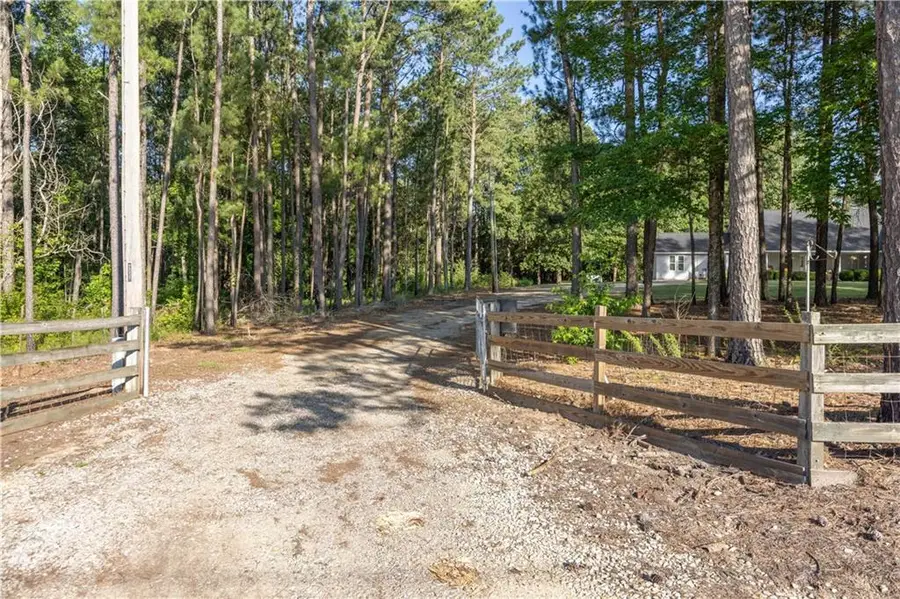 62 Mccarthy Road, Opelika, AL 36804 - #2