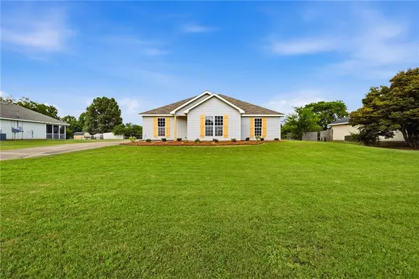 33 Mclendon Road, Fort Mitchell, AL 36856