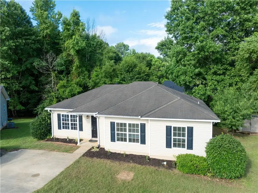 2804 Southview Court, Opelika, AL 36804 - #2