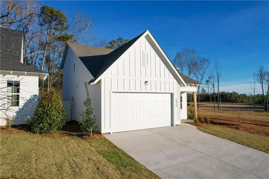 41 Crossing Court W, Valley, AL 36854 - #2