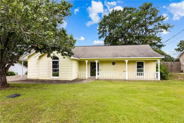 62 Lee Road 819, Phenix City, AL 36870