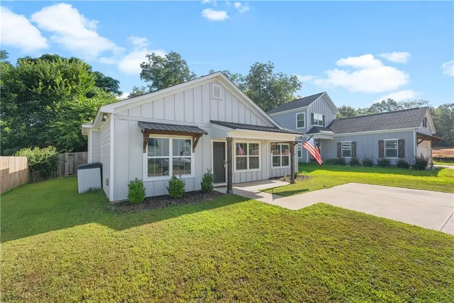 9 Gardner Way, Phenix City, AL 36869 - #3
