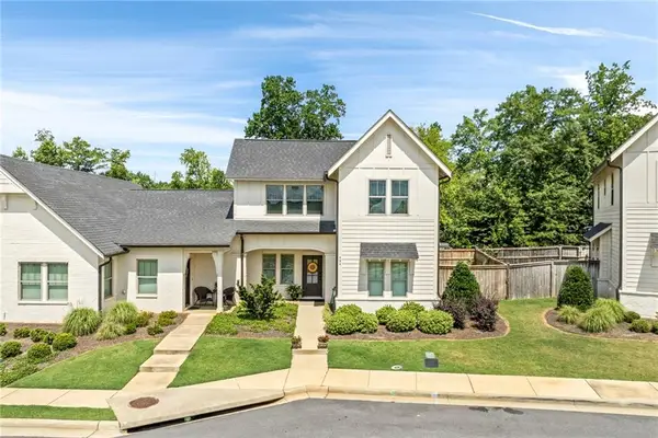 594 Grey Oak Circle, Auburn, AL 36830
