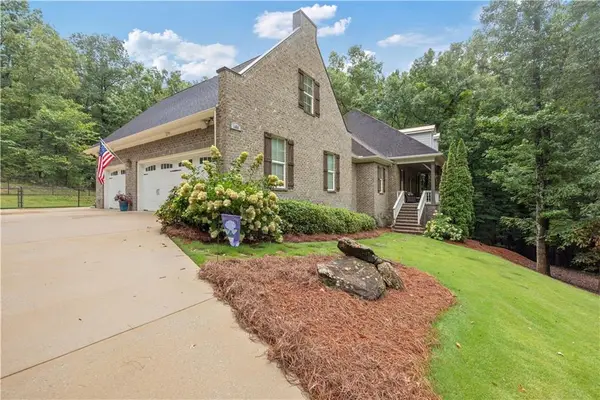1456 Lee Road 2204, Smiths Station, AL 36877