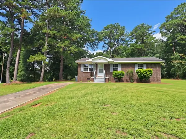 401 Fairwoods Drive, Valley, AL 36854