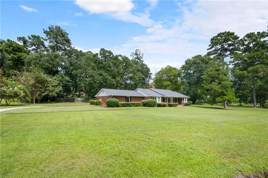 918 Downing Place, Smiths Station, AL 36877 - #3