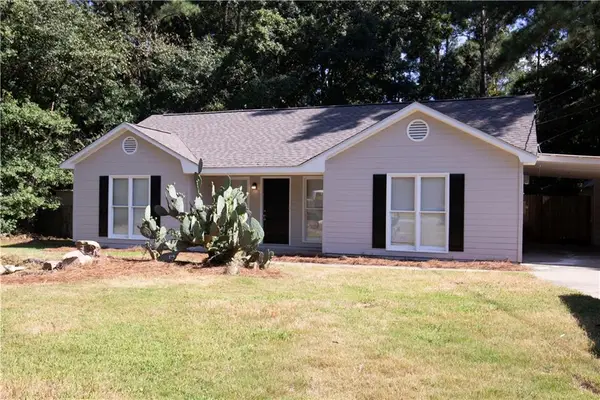 95 Lee Rd 2015, Salem, AL 36874