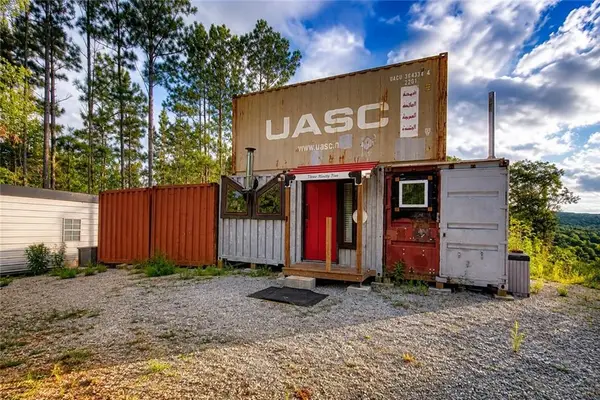 395 Foster Cove Drive, Lineville, AL 36266