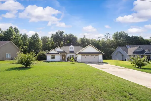 19 Isbell Road, Fort Mitchell, AL 36856