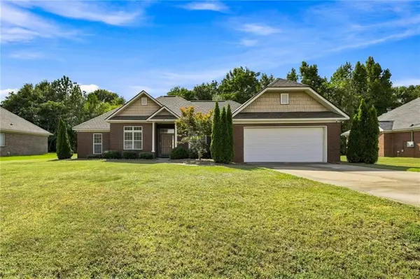 31 Ridgebrook Drive, Phenix City, AL 36869