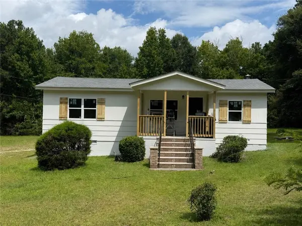 1636 Lee Road 235, Smiths Station, AL 36877