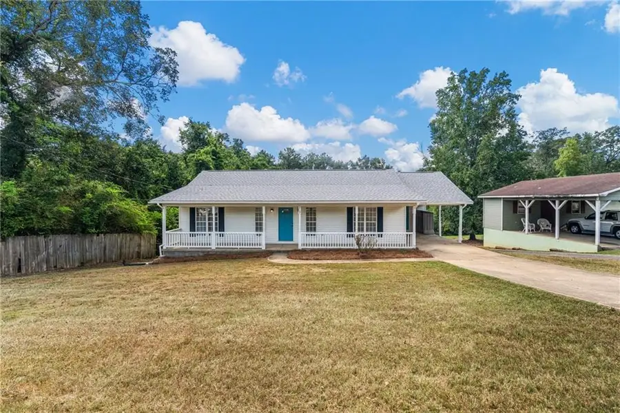 2107 S Seale Rd, Phenix City, AL 36869 - #2