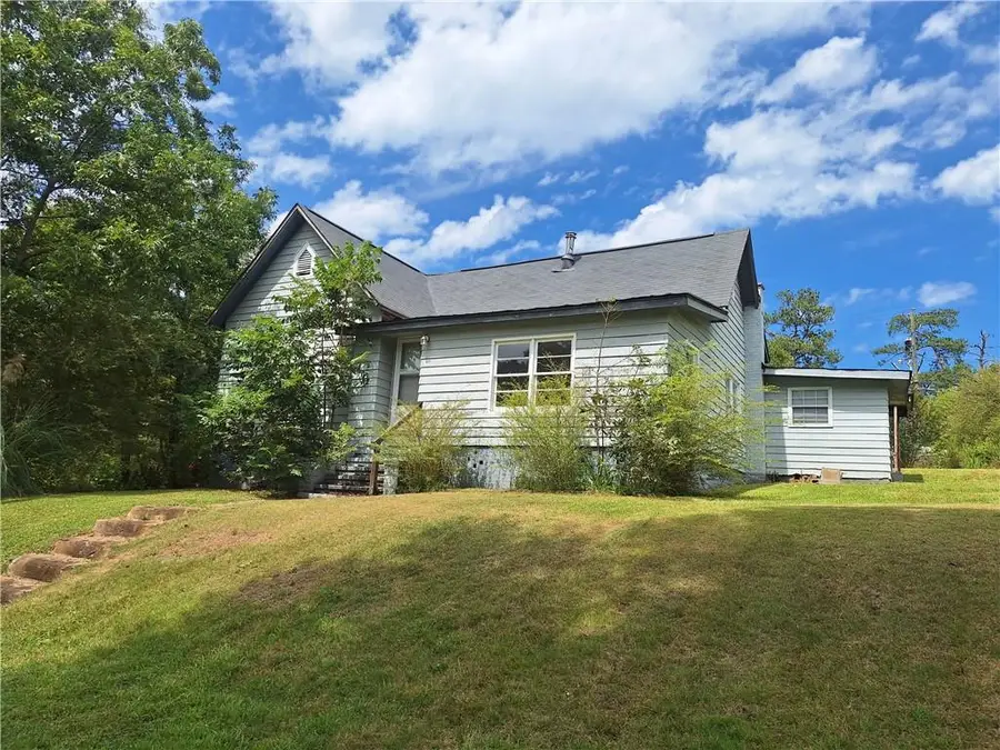 102 Glenn Street, Valley, AL 36854 - #2