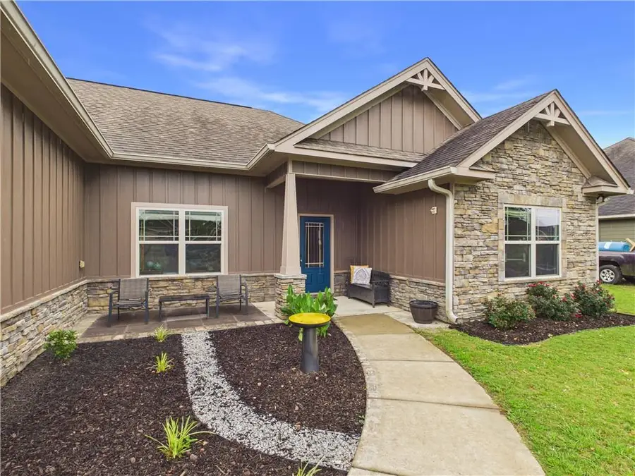 38 Winter Hawk Drive, Fort Mitchell, AL 36856 - #2