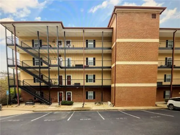 111 Lee Rd 802, Valley, AL 36854