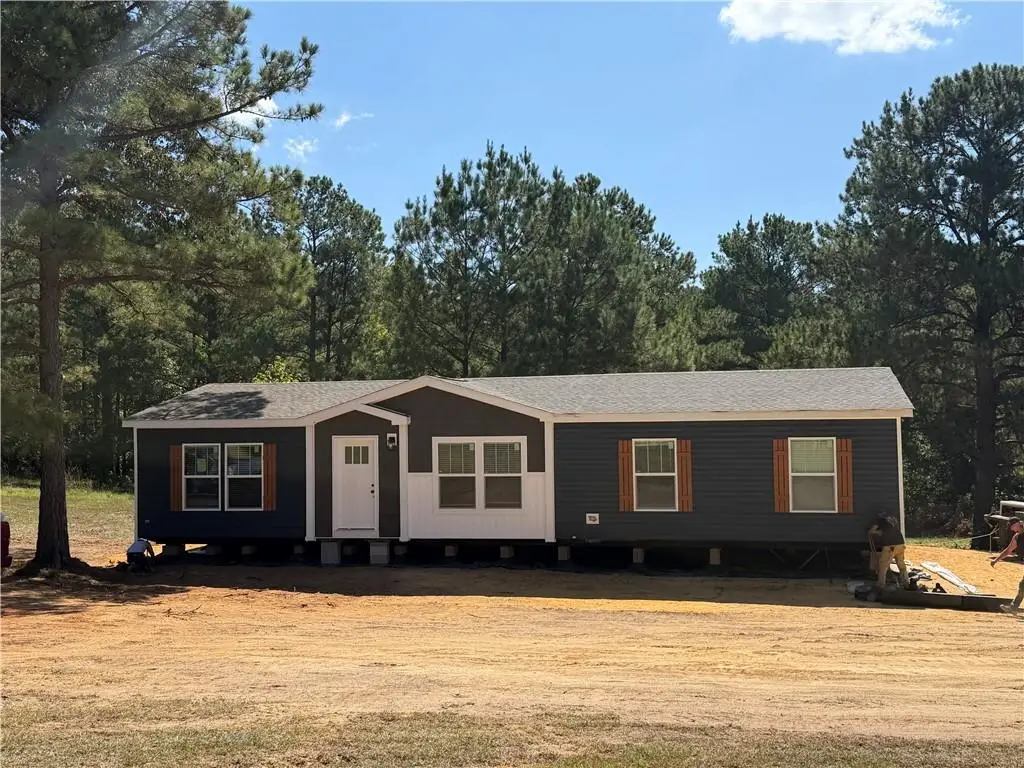 22 Old Sandfort Rd, Phenix City, AL 36869 - #1