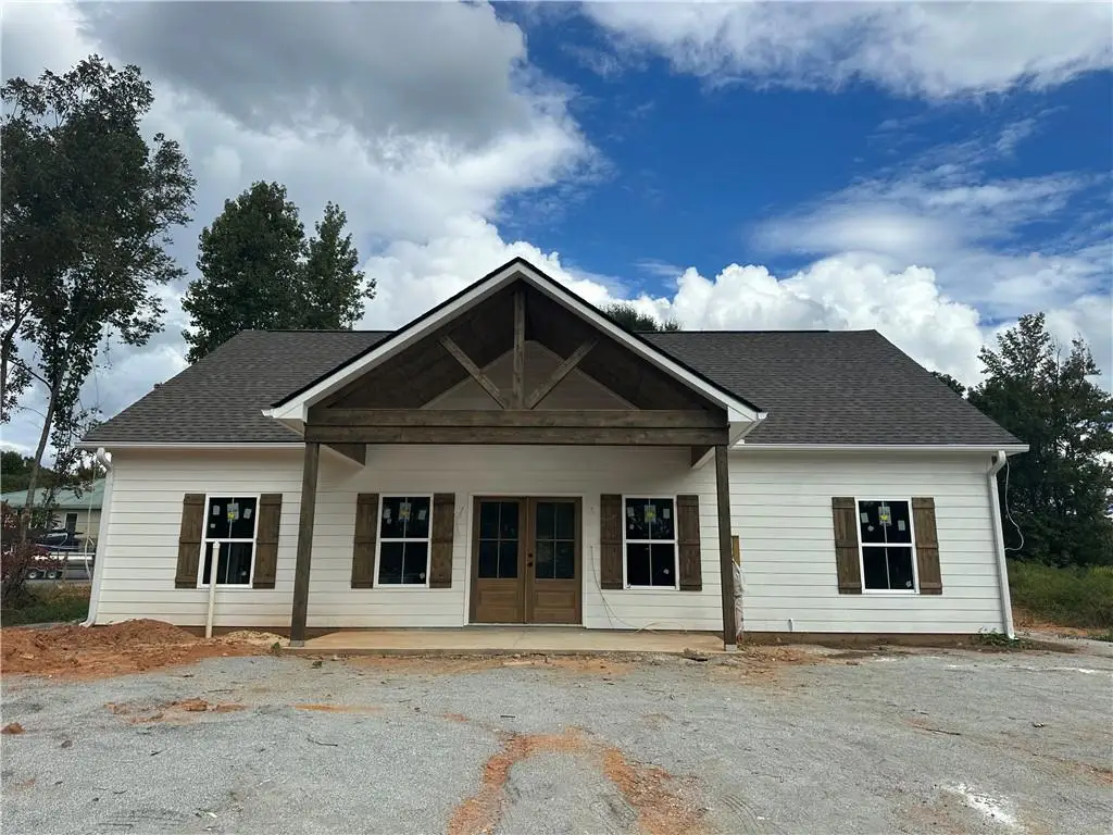 10722 Lee Rd 379, Valley, AL 36854 - #1