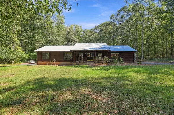 200 Grayson Trail, Hogansville, GA 30230