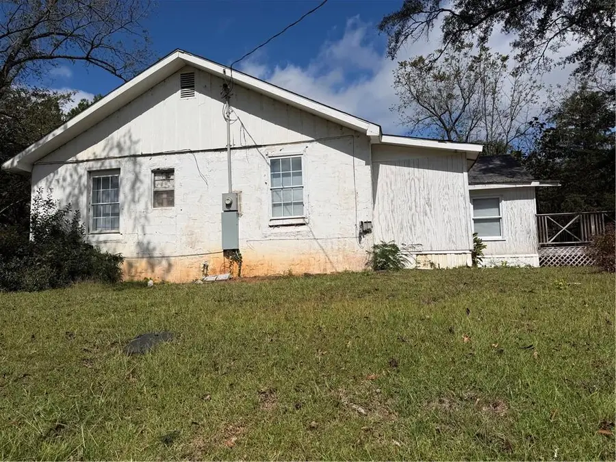 1418 Hopewell Road, Valley, AL 36854 - #3