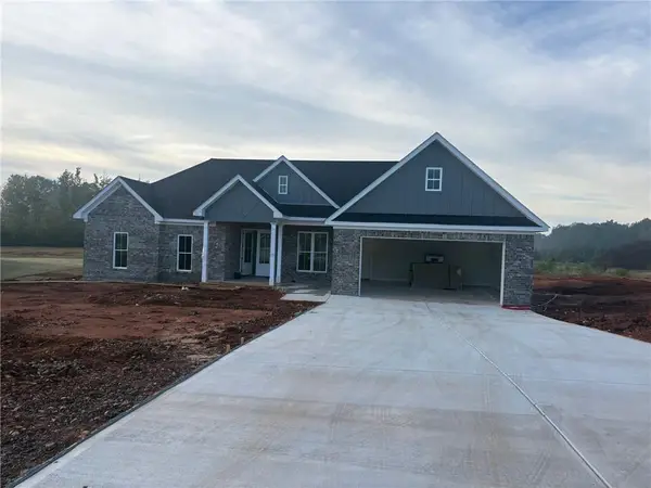1110 Clara Drive, Valley, AL 36854