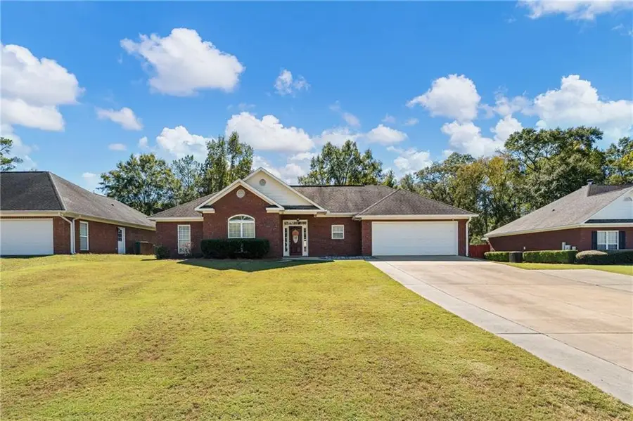 140 Meadowlark Drive, Smiths Station, AL 36877 - #2