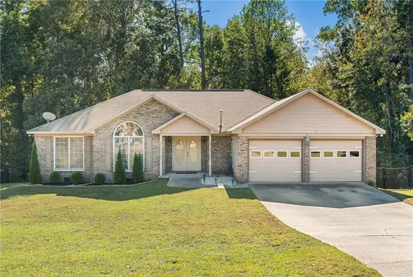 136 Lee Road 468, Smiths Station, AL 36877