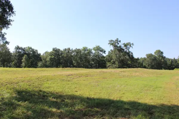 618 3rd St, Garden City, AL 35077