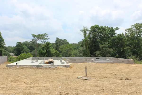 1465 Orchard Dr, Cullman, AL 35055