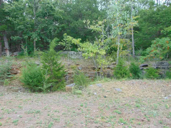 7739 Donegal Dr, Huntsville, AL 35802