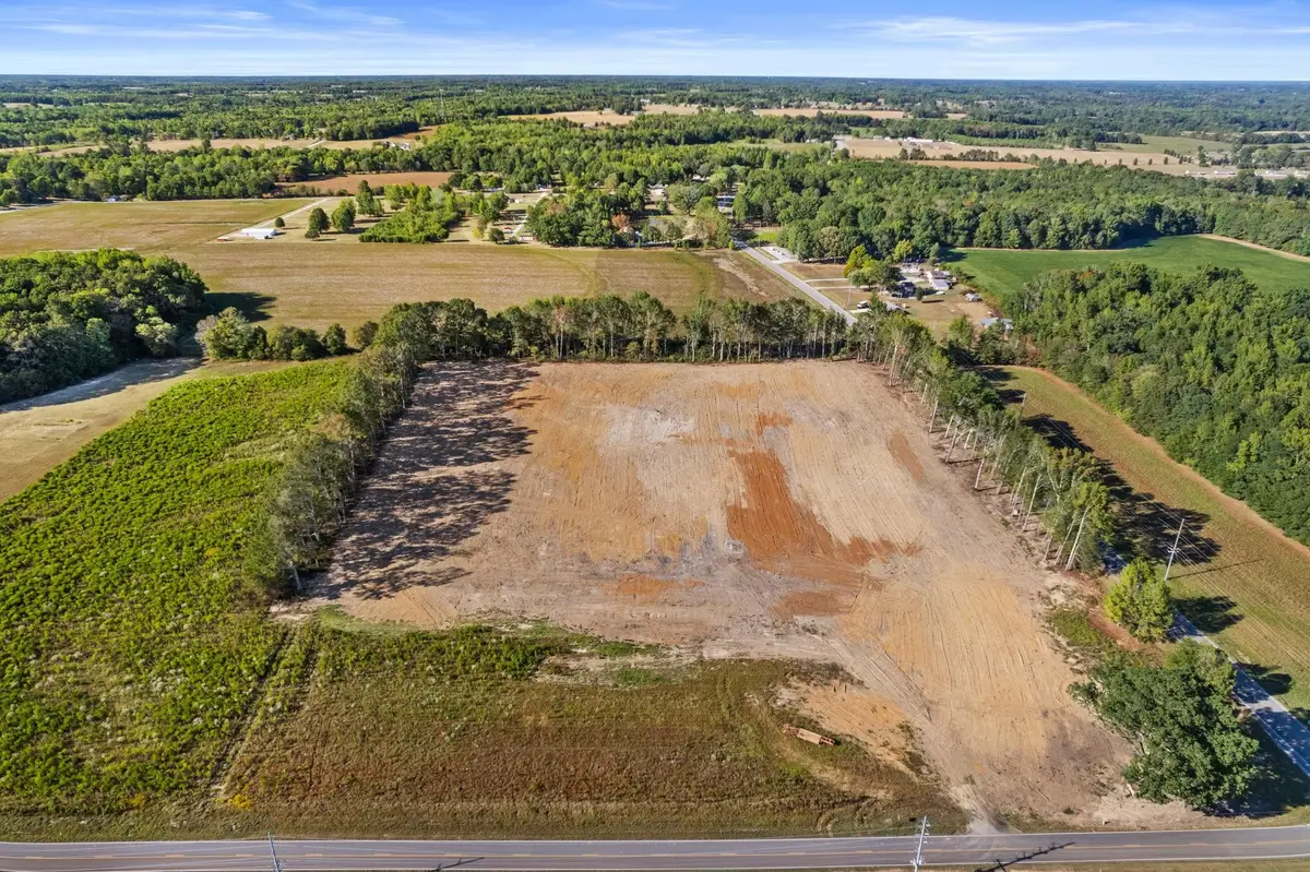 8925 Co Rd 92, Rogersville, AL 35652 - #1