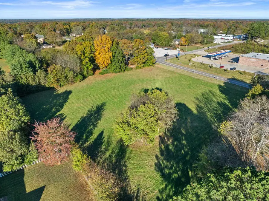 000 Chisholm Rd, Florence, AL 35630 - Image #3