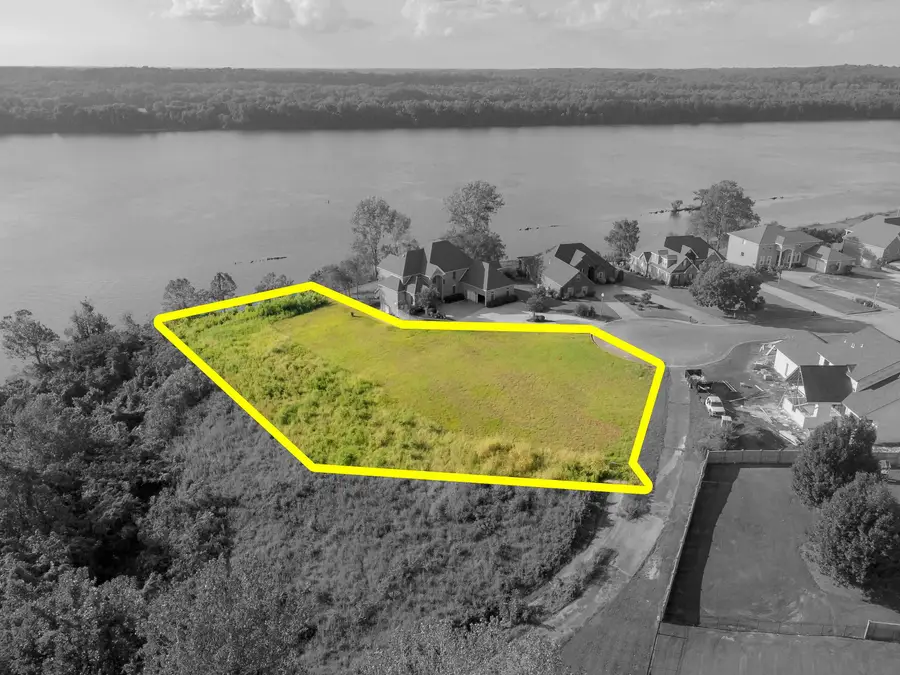 00011 Clear View Dr, Sheffield, AL 35660 - Image #2