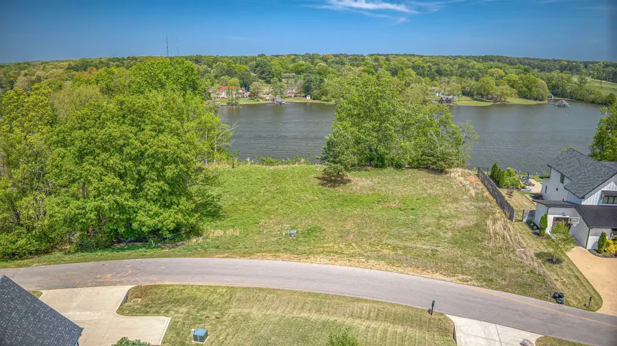 2094 Skypark Rd, Florence, AL 35634 - Image #2