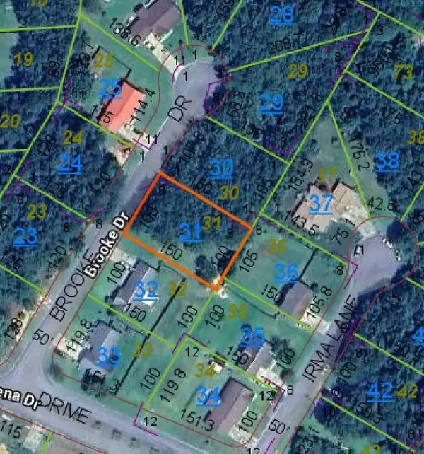 14137 Brooke Dr, Tuscaloosa, AL 35405